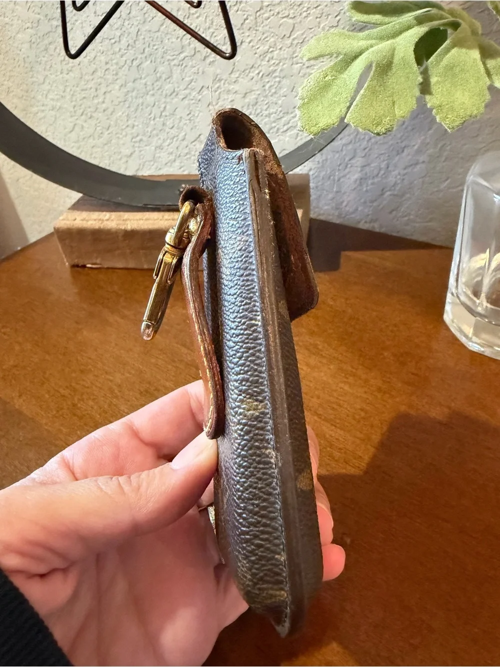 Louis Vuitton Etui Phone Pouch